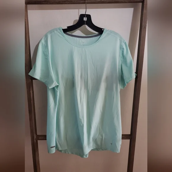 Danskin Now Shirt w/ Comfort Zone Leggings Bundle - Picture 2 of 10